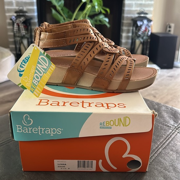Baretraps sandals-NEW - Picture 6 of 6